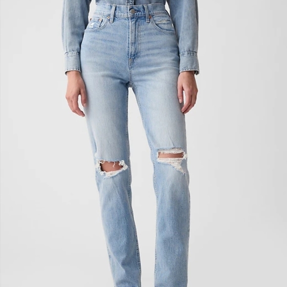 Gap High Rise Cheeky Straight Leg Jeans - Picture 2 of 6
